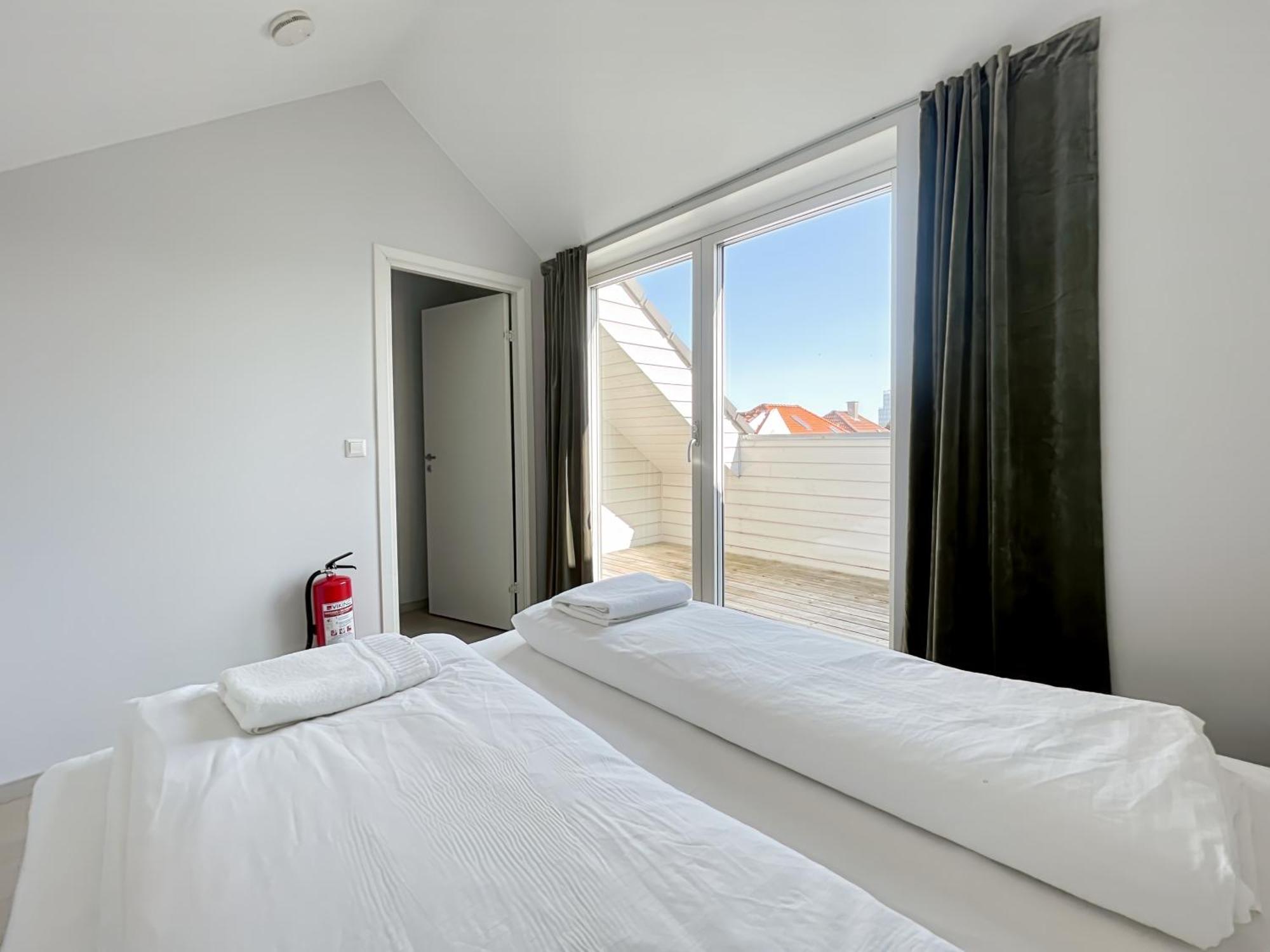 Near Downtown Nr 24 By Bertis Stavanger